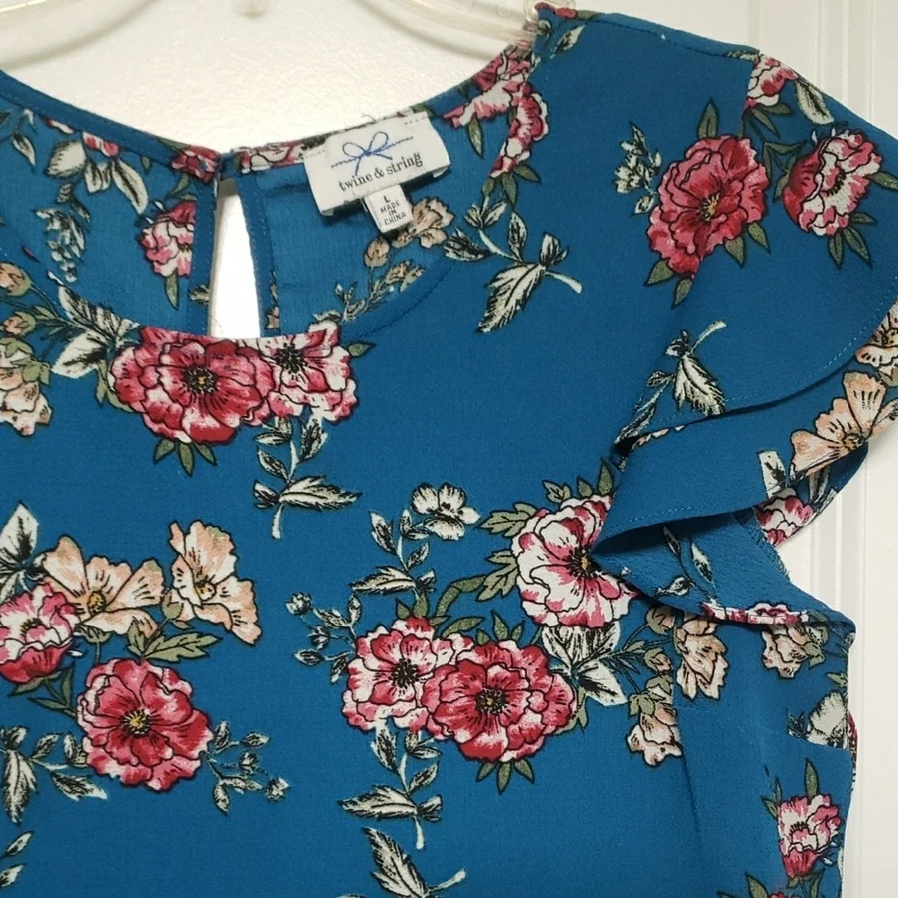 Apt. 9 Flutter Sleeve Blue Ruffled Blouse - Picture 3 of 8